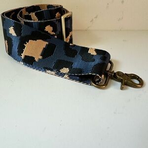 Parker Thatch crossbody strap-Leopard Navy